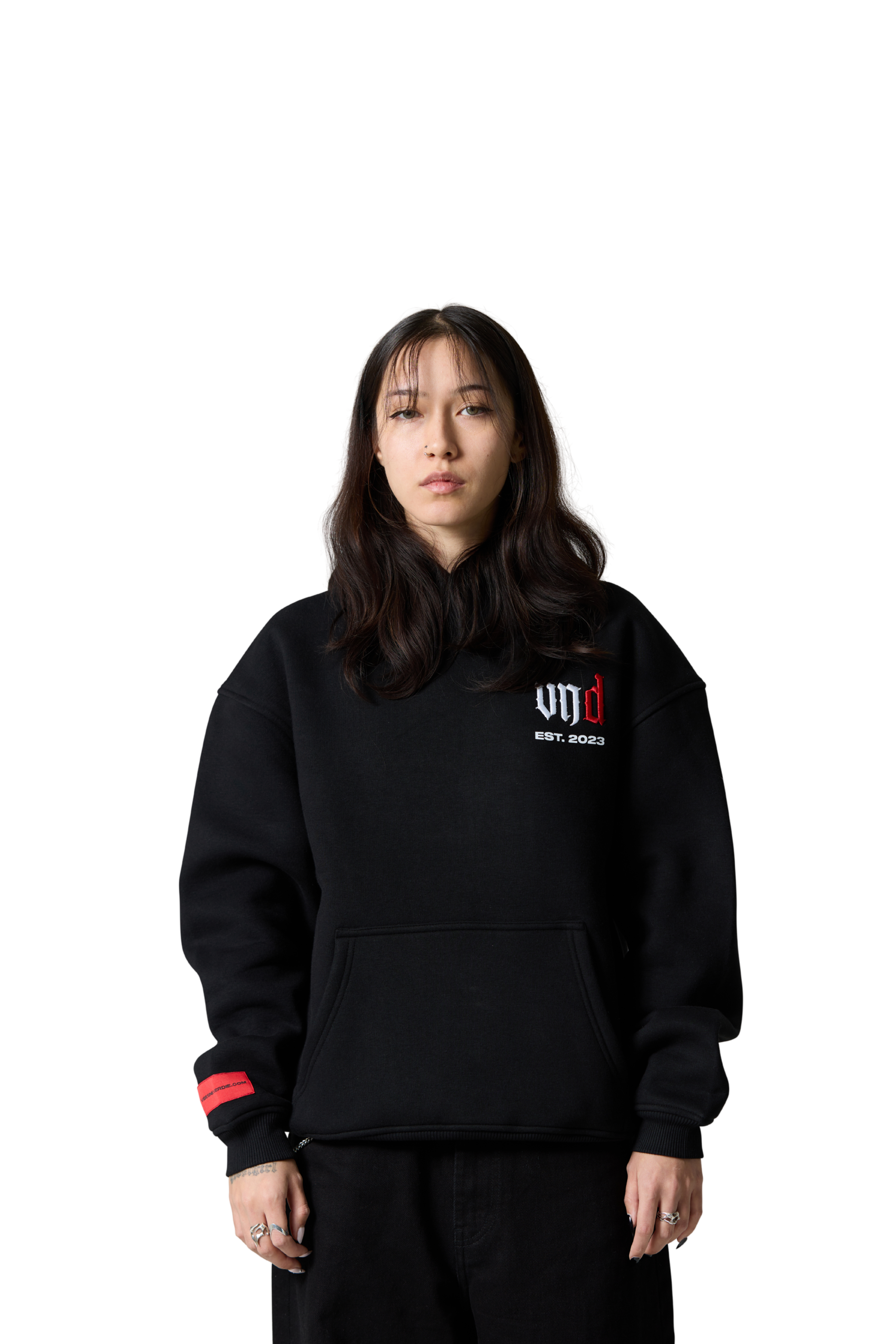 VND25 BLACK HOODIE – 470GSM PREMIUM HOODIE